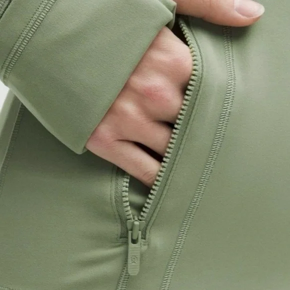 Lululemon Define Jacket Nulu in Desert Green Size 12 - Picture 5 of 13
